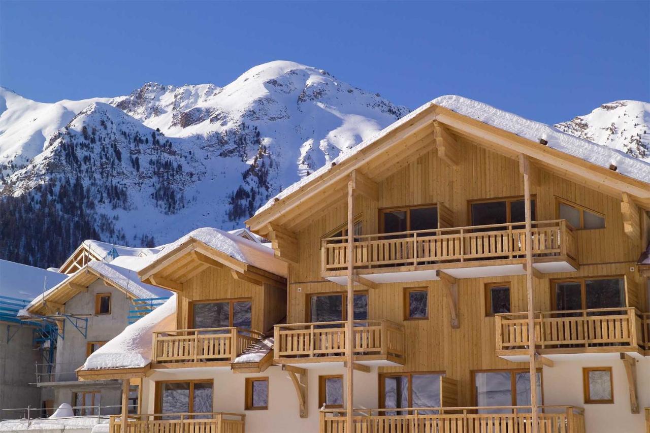 Madame Vacances Residence Le Parc Des Airelles Les Orres Buitenkant foto
